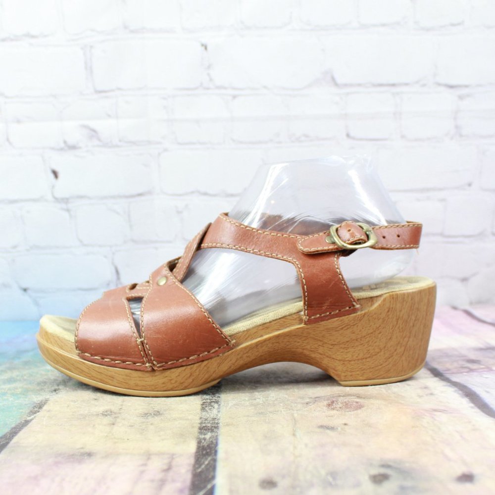 Dansko Brown Leather Studded Ankle Buckle Strap Sandals Size US 11 - Picture 2 of 9
